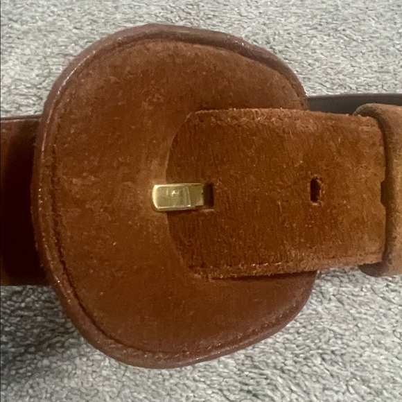 Vintage Liz Claiborne Brown Suede Leather Belt Large | Gold Crest - Picture 5 of 6